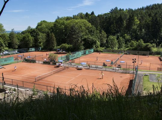 Blick auf die Anlage des Tennisclub Weiß-Rot Coburg